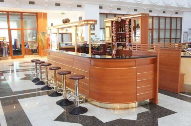 Moevenpick Samarkand Bagian luar foto